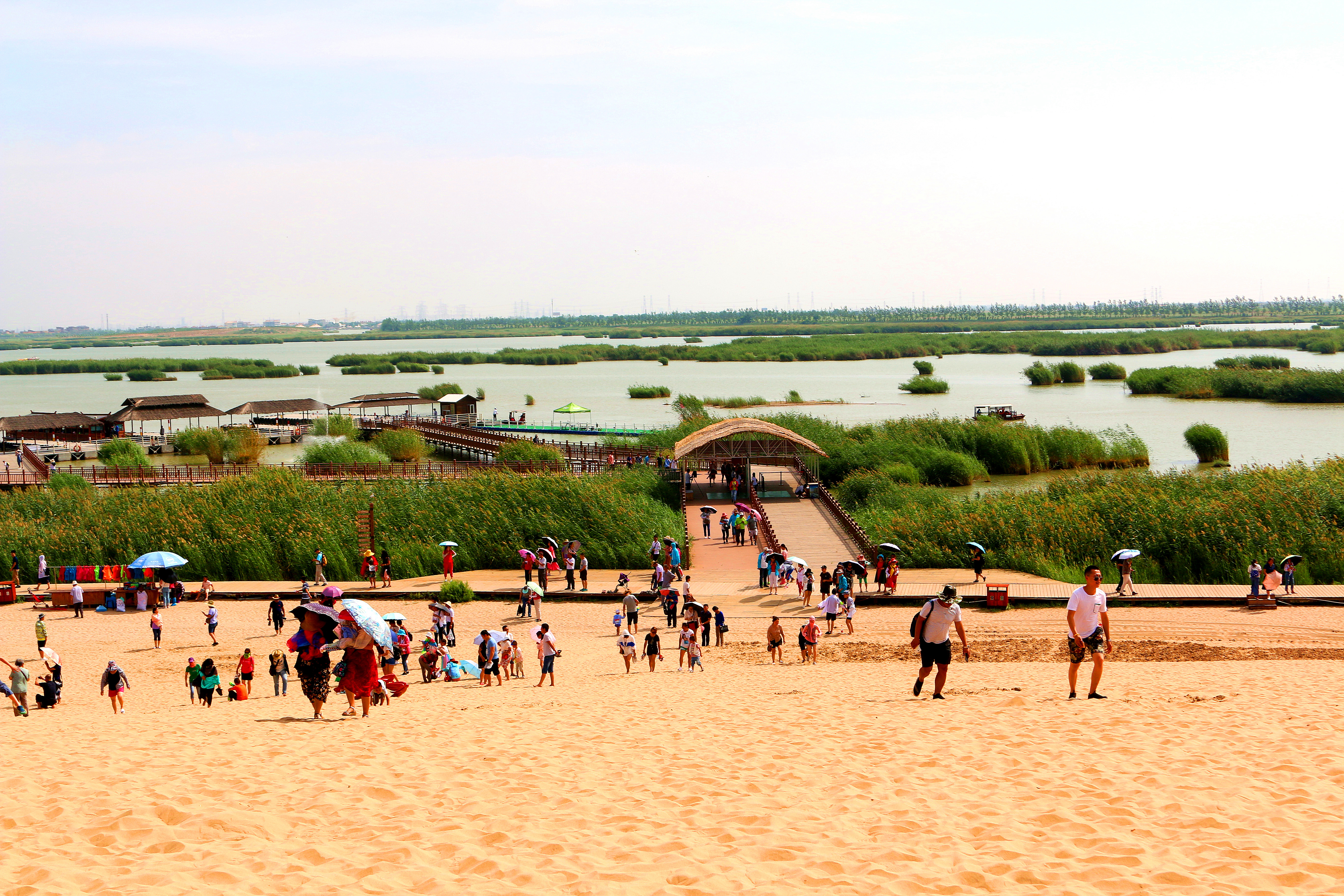 18 行程:银川市—沙湖旅游景区—【宁夏】平罗县 里程:80公里 今天7点